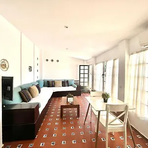Plaza De Santa Cruz Apartment Seville